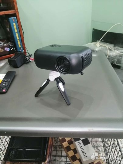 Мини проектор