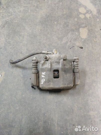 Суппорт тормозной передний правый Honda Civic 8