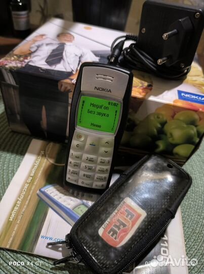 Телефон Nokia 1100