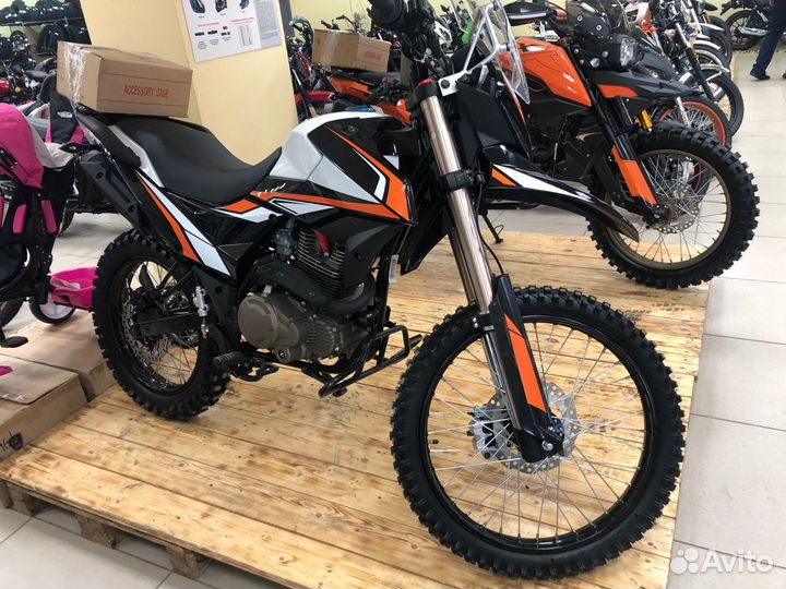 Мотоцикл Adventure 250 с птс