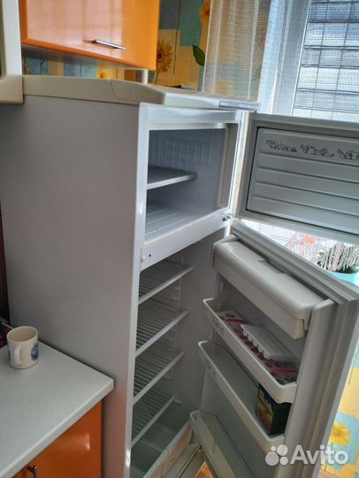 Холодильник атлант бу