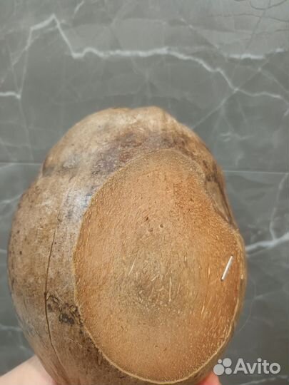 Свеча в кокосе