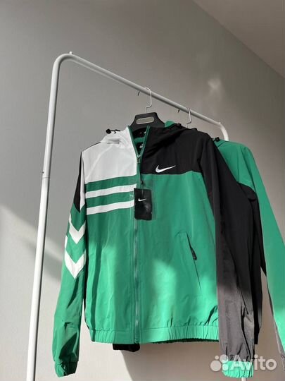 Ветровка Nike drill