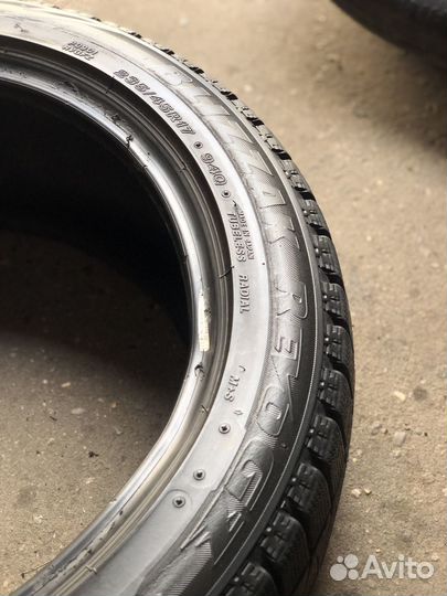 Bridgestone Blizzak Revo GZ 235/45 R17 94Q