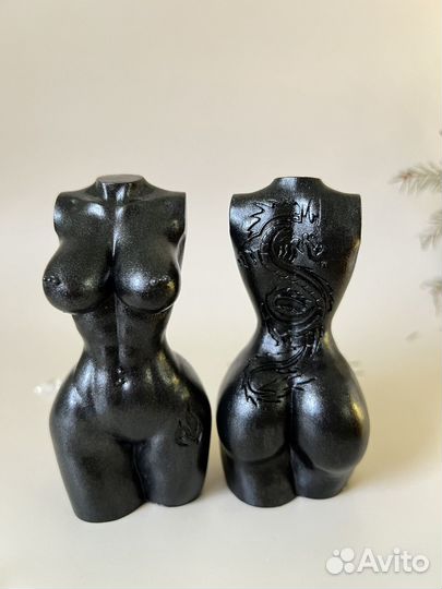 Статуэтка с тату