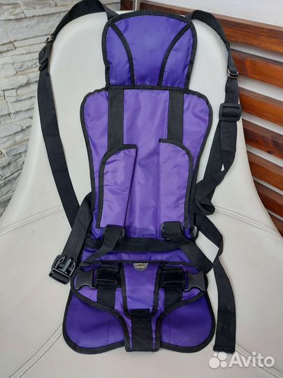 Автомобильное бескаркасное детское кресло