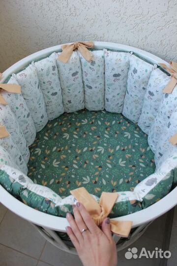 Бортики в детскую круглую кроватку б/у