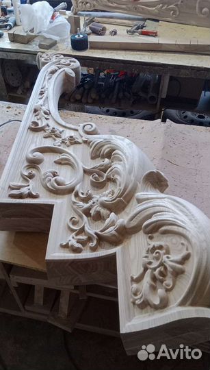 Столб заходной для лестницы ясень