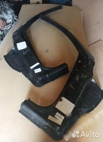 Стойка кузова перед левая Toyota Corolla 180