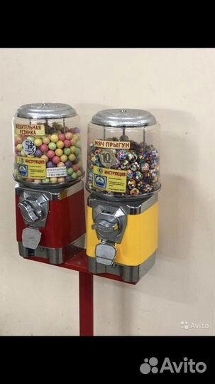 Автомат для жвачек, мячей, игрушек в контейнере