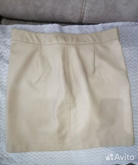 Юбка новая р.48 terranova