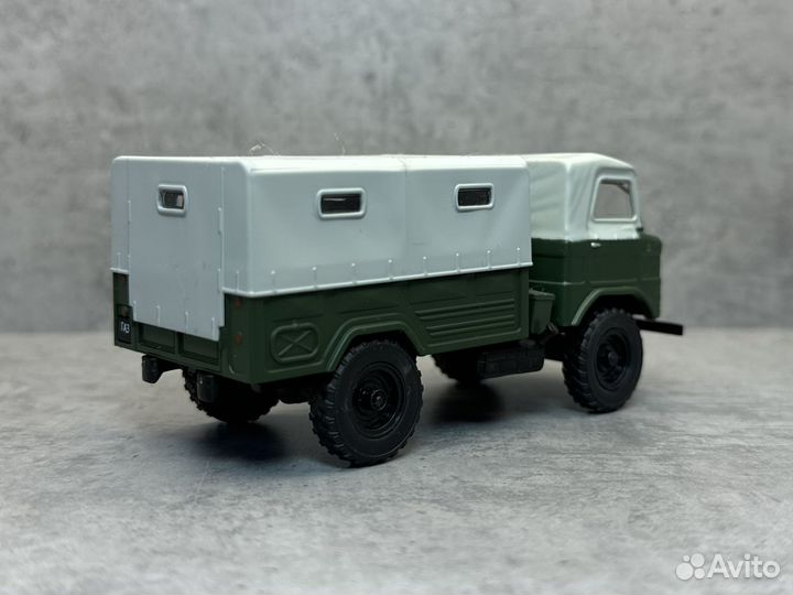 Коллекционная модель грузовика Газ-62 1:43