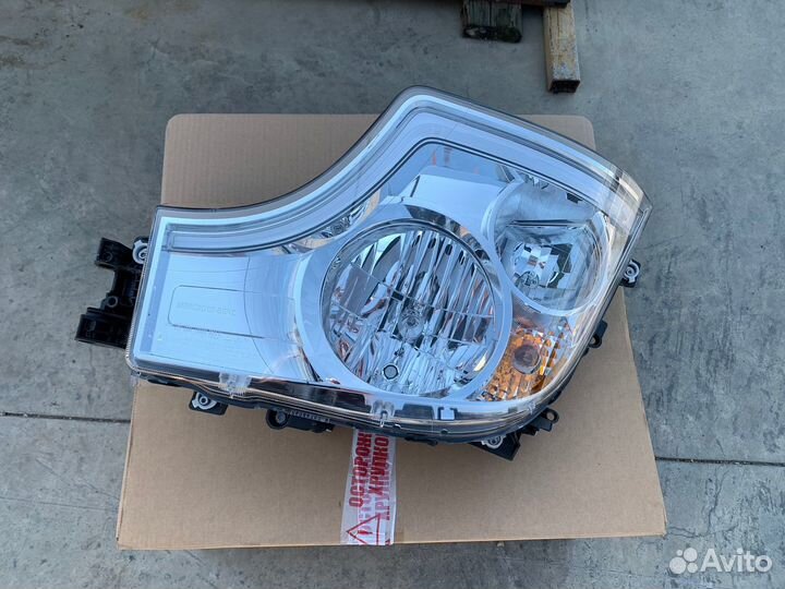 Фара mercedes-benz Actros левая-правая Оригинал