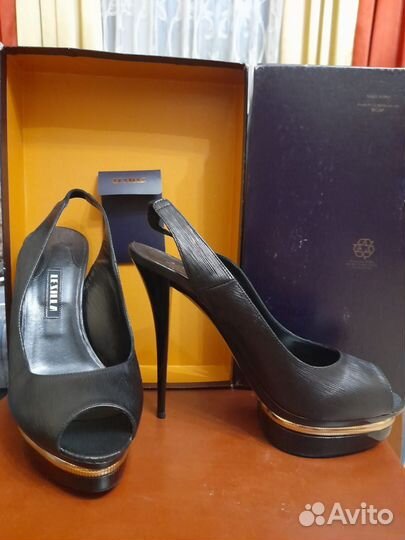 Босоножки женские размер 39/5