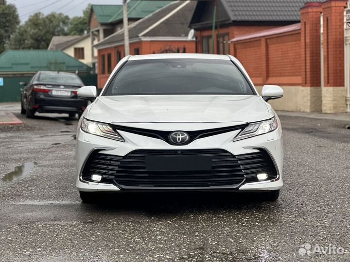 Toyota Camry, 2018