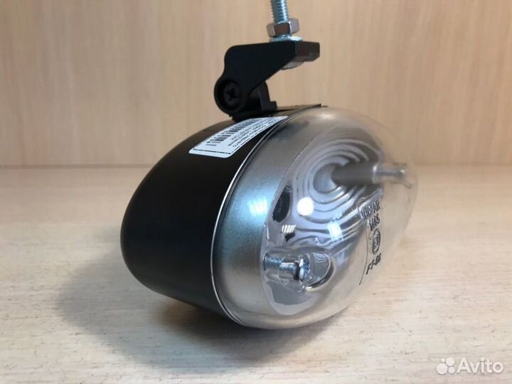 Фонарь заднего хода на прицеп FT-056P (крепление