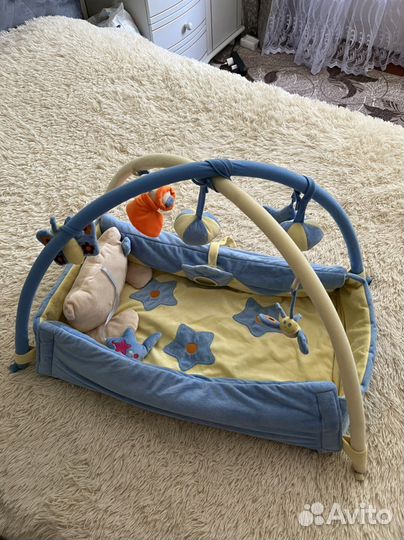 Развивающий коврик для новорожденных