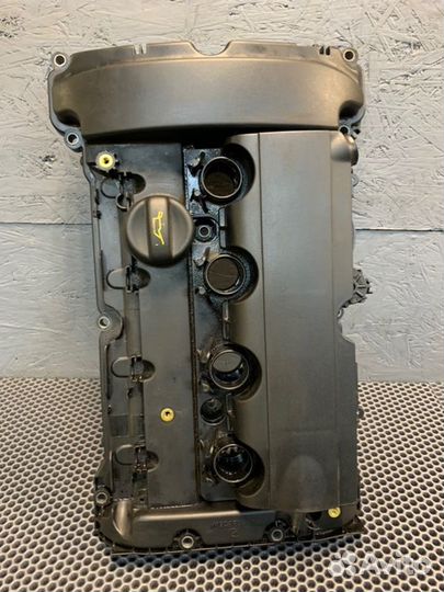 Клапанная крышка Peugeot-Citroen C4 1.6 2011