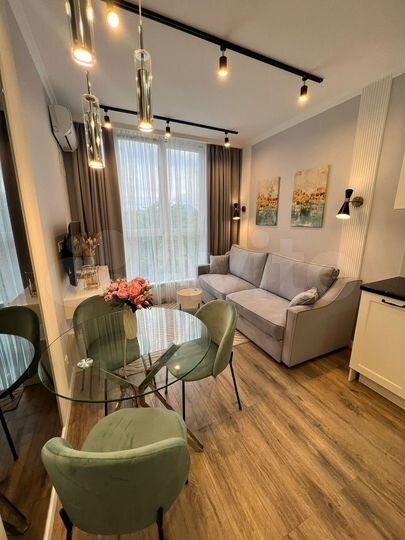 2-к. квартира, 38 м², 10/17 эт.