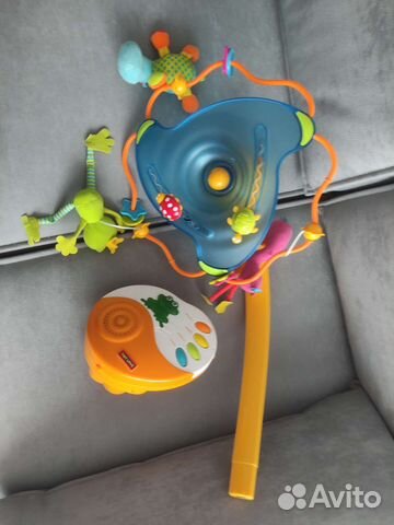 Мобиль на кроватку б/у