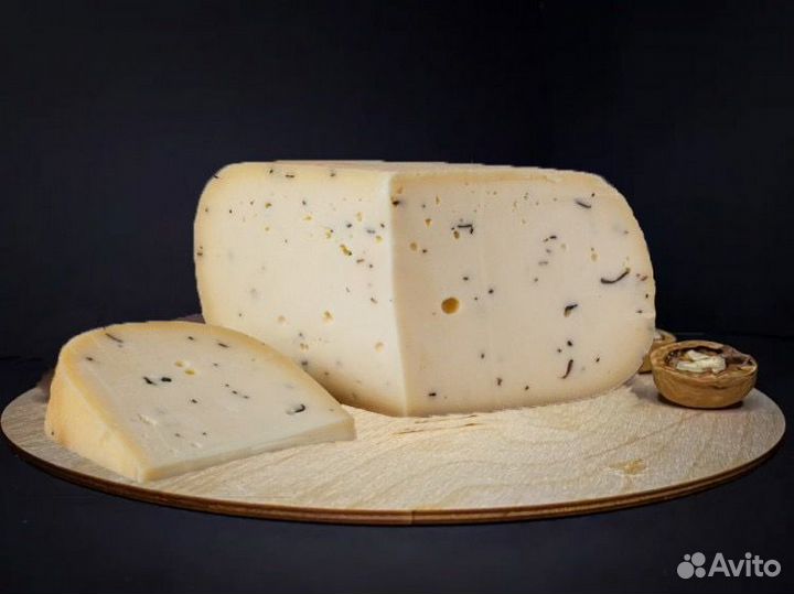 Козий сыр с черным трюфелем Тартуфо (tartufo)
