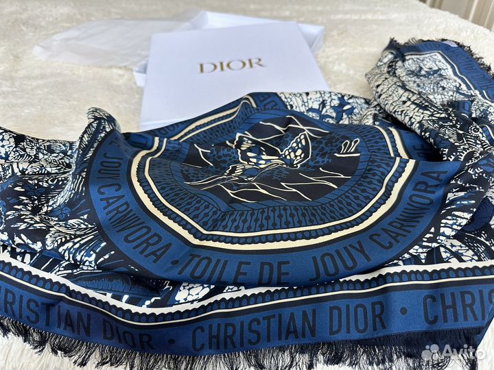 Шелковый платок dior