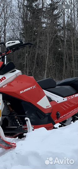 517307266 Боковая Панель левая красная Ski-Doo G4