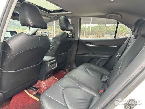 Toyota Camry 2.0 AT, 2021, 40 000 км