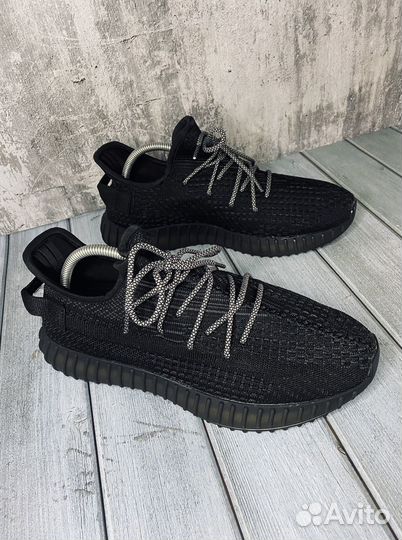 Adidas Yeezy Boost(43;44;45;46 размеры)