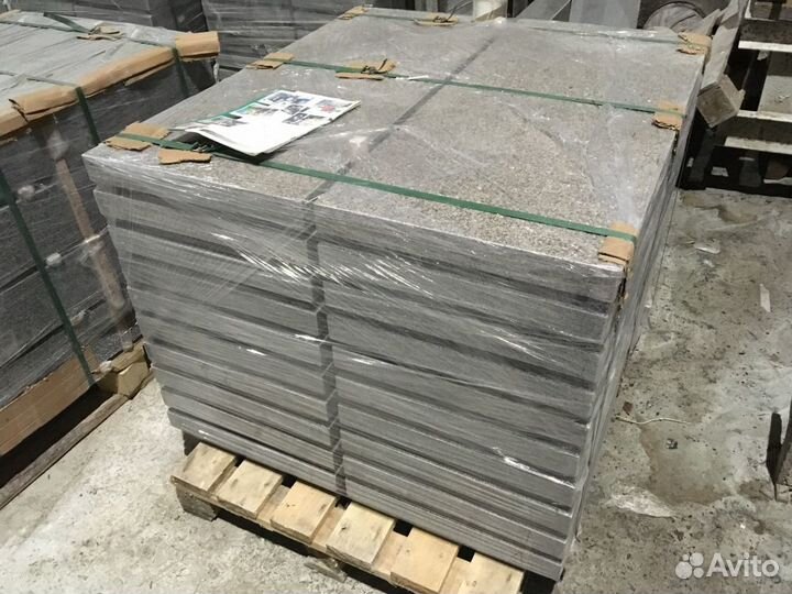 Памятники из мрамора и гранита