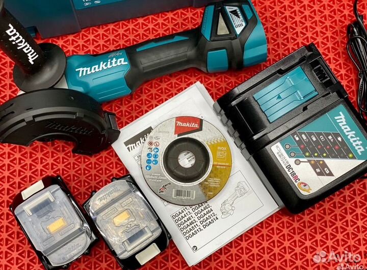 Угловая шлифовальная машина Makita DGA511RTJ