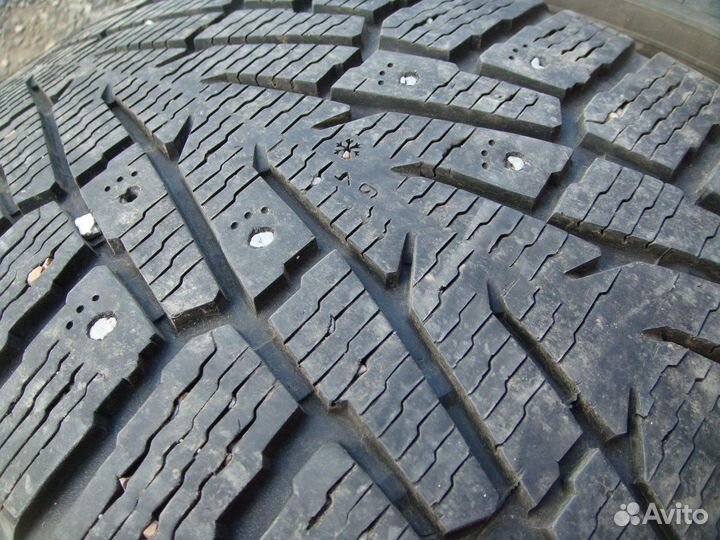 Nokian Tyres Hakkapeliitta 7 SUV 285/60 R18