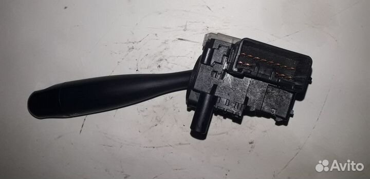 Переключатель подрулевой Toyota правый