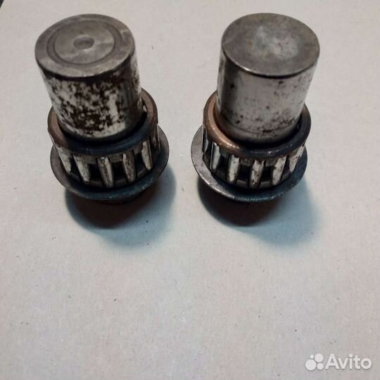 Палец поршневой Ява б/у