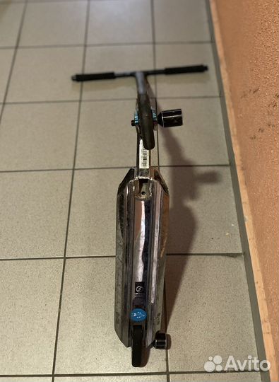 Трюковой самокат стрит