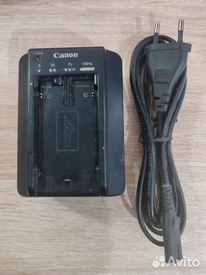 Зарядное устройство Canon CA-920 original