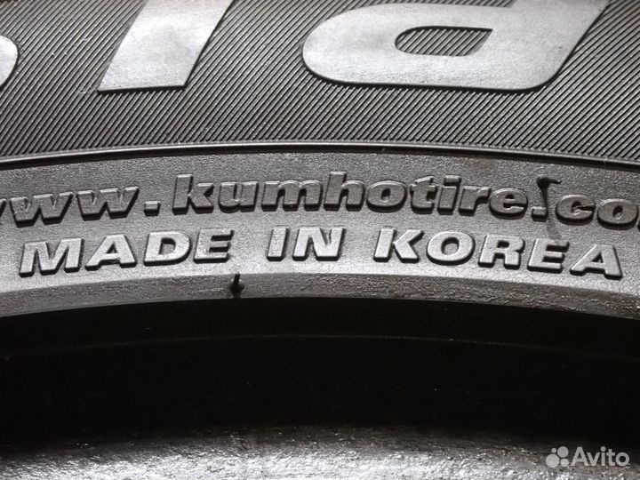 Kumho Ecsta HS51 215/50 R17 95W