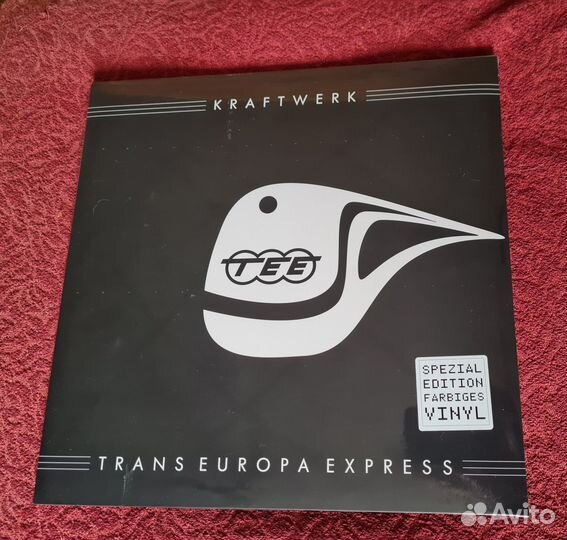 Kraftwerk - Trans-Europa Express (German) винил