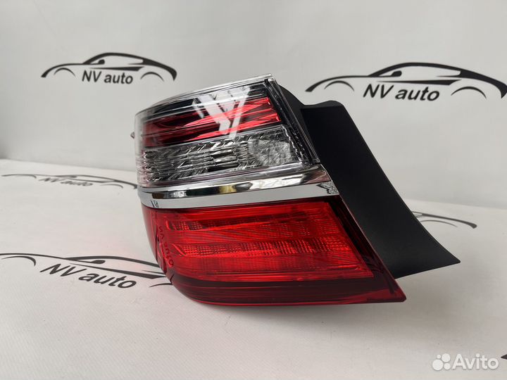 Toyota camry 55 фонарь задний левый угловой 15-17