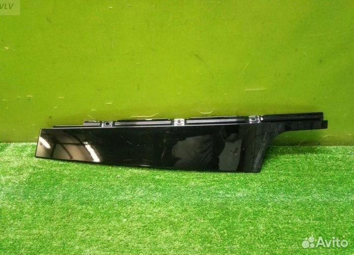 Накладка стойки передняя правая Volvo Xc90