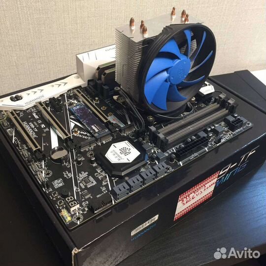 Материнская плата+Xeon e5 2666v3+ 16GB+SSD 256GB