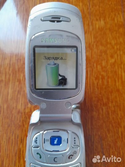 Samsung SGH-E600