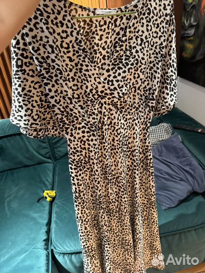 Платье женское