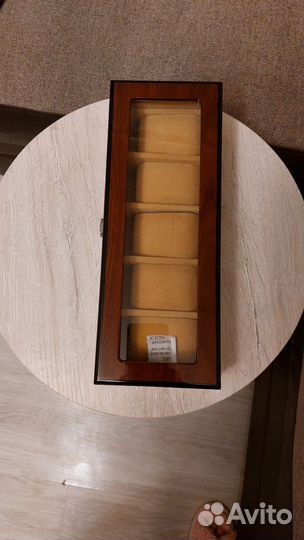 Шкатулка для часов