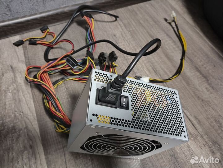 Блок питания 600w power Rebel