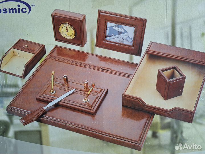 Настольный набор руководителя