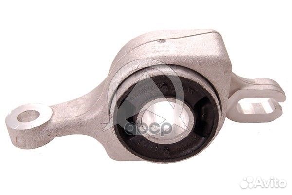 Сайлентблок рычага подвески правый