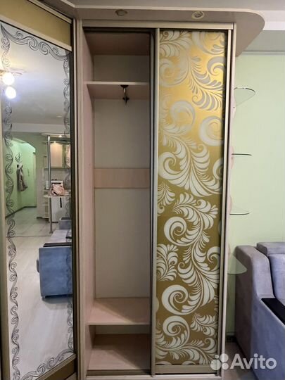 Шкаф купе с зеркалом бу