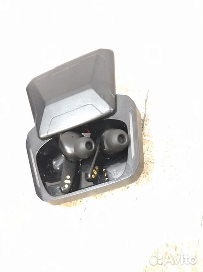 Беспроводные наушники