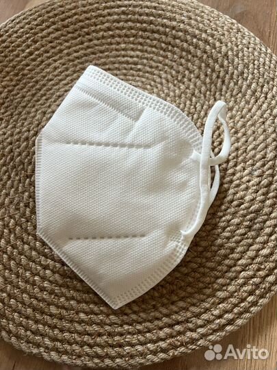 Маска Kn 95 с клапаном